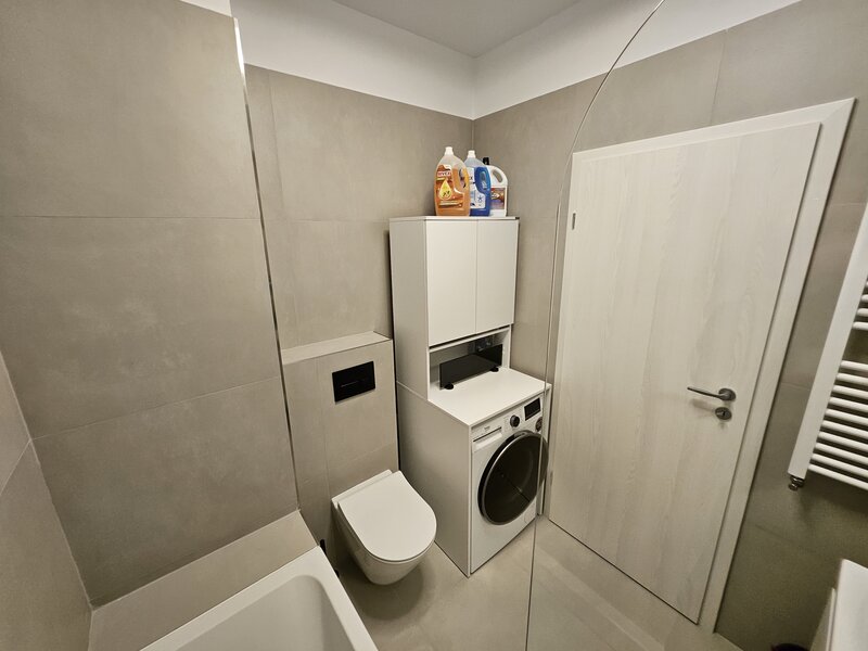 Sector 4 apartament 2 camere  Grand Kristal, mobilat si utilat proprietar